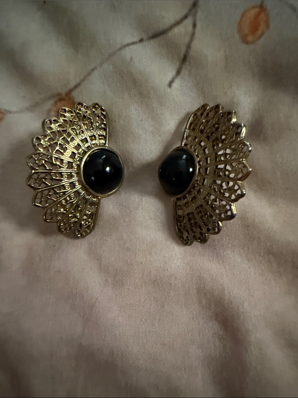 Gold Filigree Fan Earrings with Black Stone
